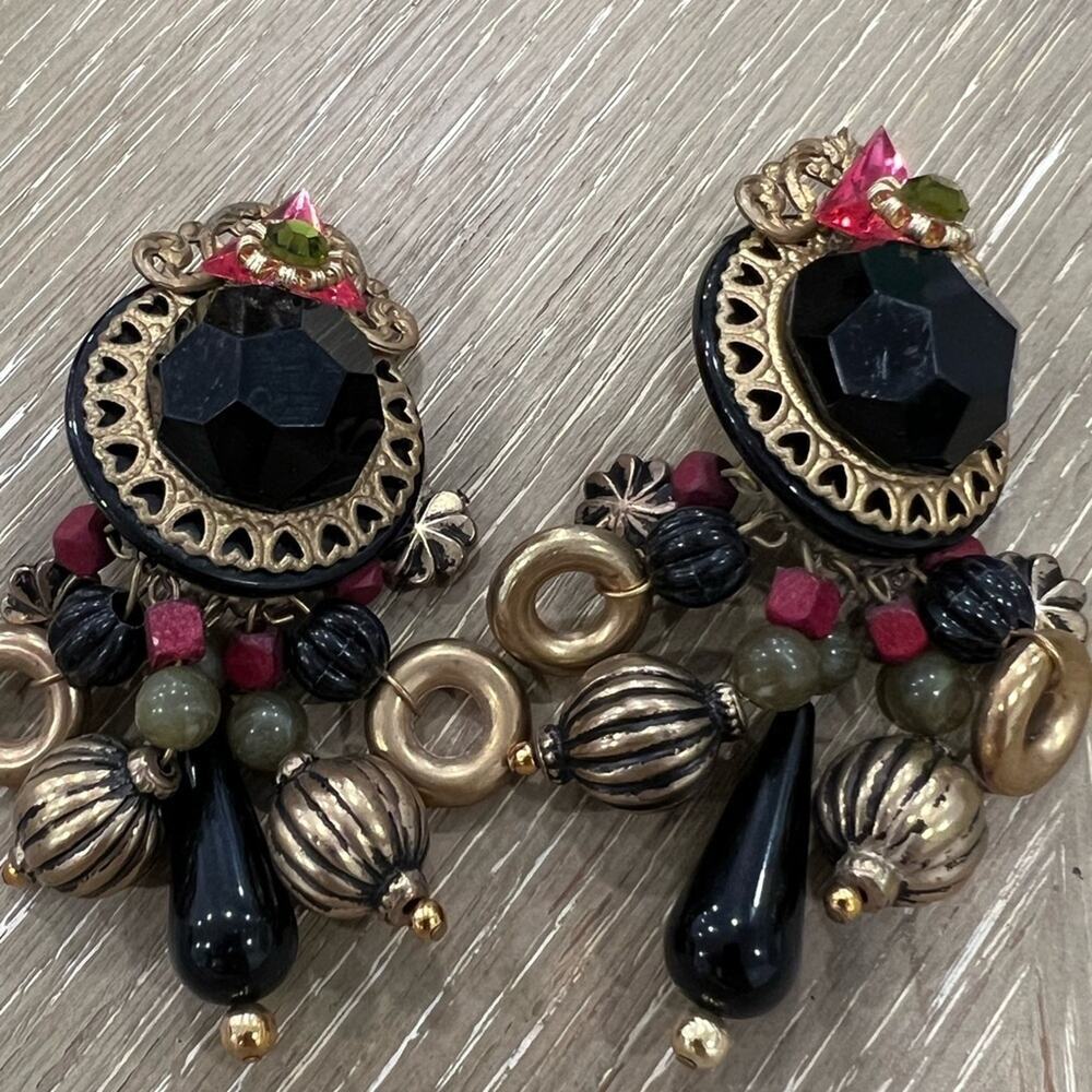 Vintage extravagant earrings